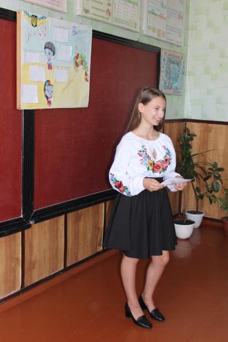 /Files/images/novini/pershiy_urok_9_klas_2016-2017/3.JPG